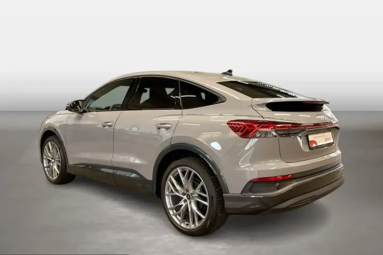 Audi Q4 e-tron din 2025 cu 16.900 km - oferta AUD216640 - foto 2