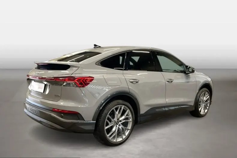 Audi Q4 e-tron din 2025 cu 16.900 km - oferta AUD216640 - foto 4