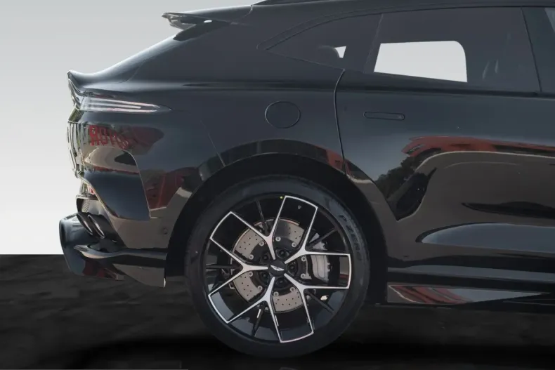 Aston Martin DBX din 2024 cu 18.000 km - oferta AST216642 - foto 17