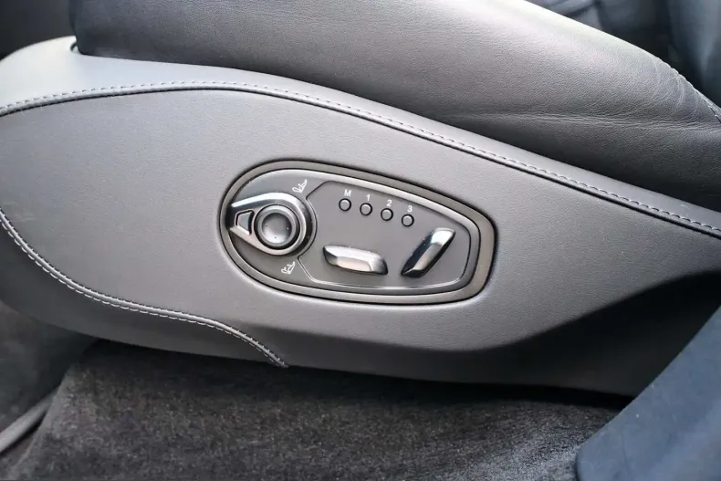 Aston Martin DBX din 2025 cu 13.955 km - oferta AST216645 - foto 26