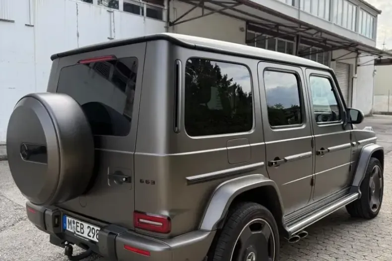 Mercedes-Benz G 63 AMG (Clasa G) din 2023 cu 25.000 km - oferta MER216646 - foto 4