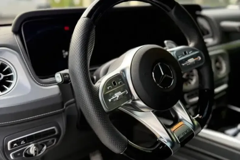 Mercedes-Benz G 63 AMG (Clasa G) din 2023 cu 25.000 km - oferta MER216646 - foto 8