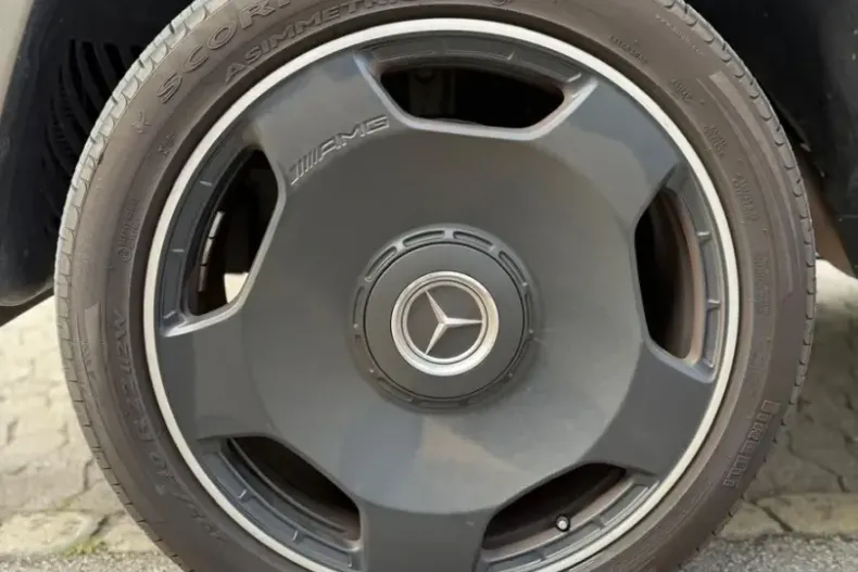 Mercedes-Benz G 63 AMG (Clasa G) din 2023 cu 25.000 km - oferta MER216646 - foto 13