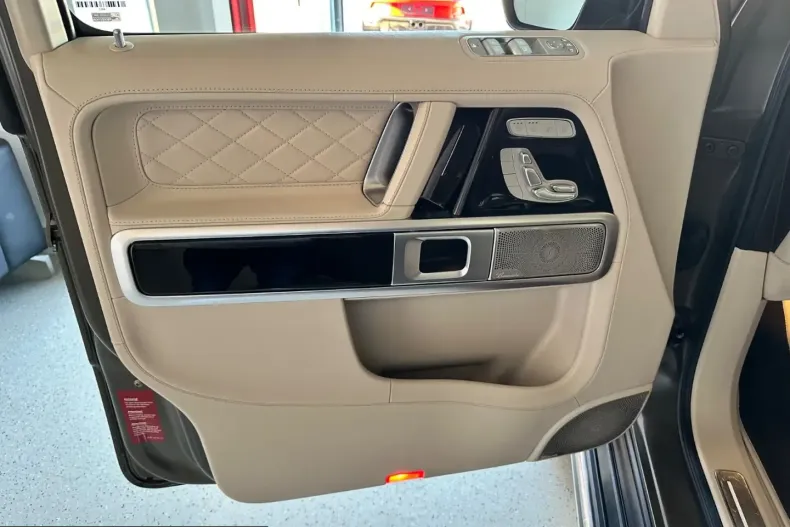 Mercedes-Benz G 63 AMG (Clasa G) din 2023 cu 51.500 km - oferta MER216648 - foto 16