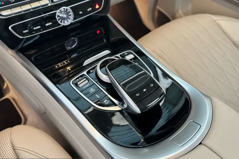 Mercedes-Benz G 63 AMG (Clasa G) din 2023 cu 51.500 km - oferta MER216648 - foto 23