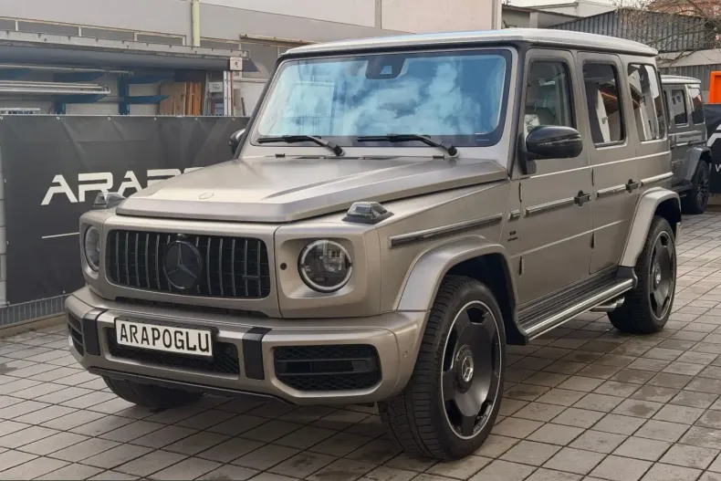 Mercedes-Benz G 63 AMG (Clasa G) din 2023 cu 34.900 km - oferta MER216650 - foto 2
