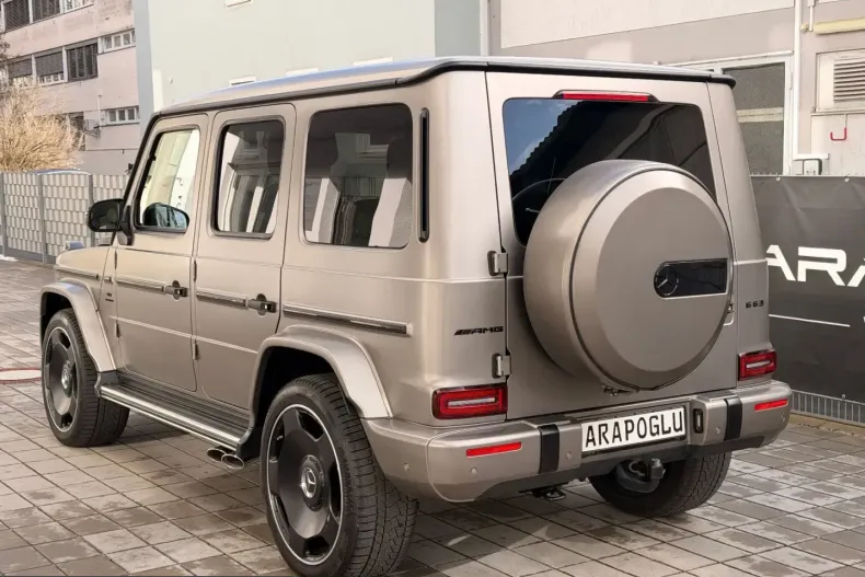 Mercedes-Benz G 63 AMG (Clasa G) din 2023 cu 34.900 km - oferta MER216650 - foto 4