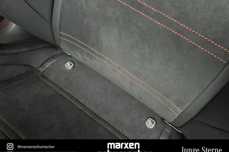 Mercedes-Benz AMG GT (Clasa GT) din 2023 cu 3.480 km - oferta MER216651 - foto 37