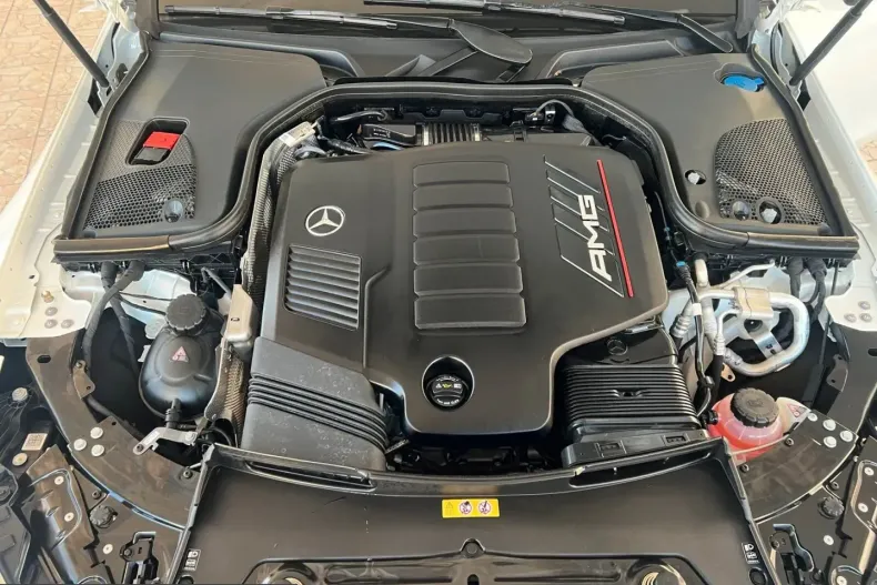 Mercedes-Benz AMG GT (Clasa GT) din 2024 cu 6.970 km - oferta MER216653 - foto 35