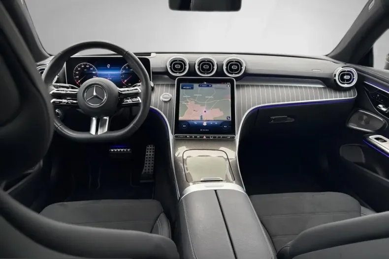 Mercedes-Benz CLE 450 (Clasa CLE) din 2024 cu 20.908 km - oferta MER216670 - foto 2