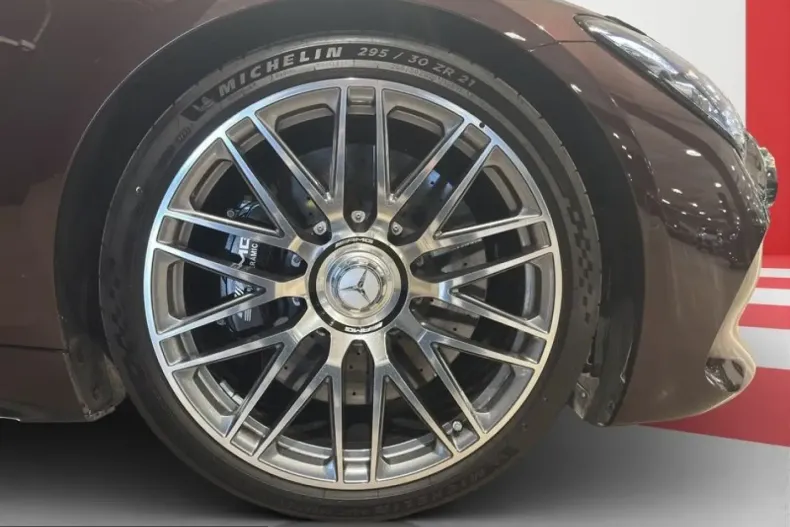 Mercedes-Benz AMG GT (Clasa GT) din 2024 cu 4.871 km - oferta MER216673 - foto 5