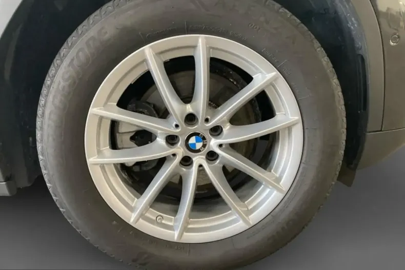 BMW X4 (Seria X) din 2025 cu 21.400 km - oferta BMW216683 - foto 13
