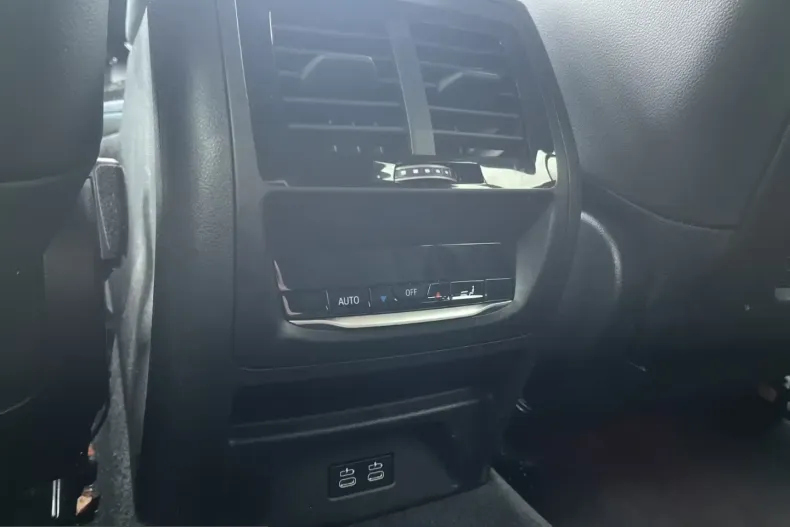 BMW X4 (Seria X) din 2025 cu 19.000 km - oferta BMW216689 - foto 11