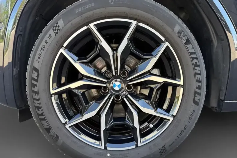 BMW X4 (Seria X) din 2025 cu 23.300 km - oferta BMW216691 - foto 6