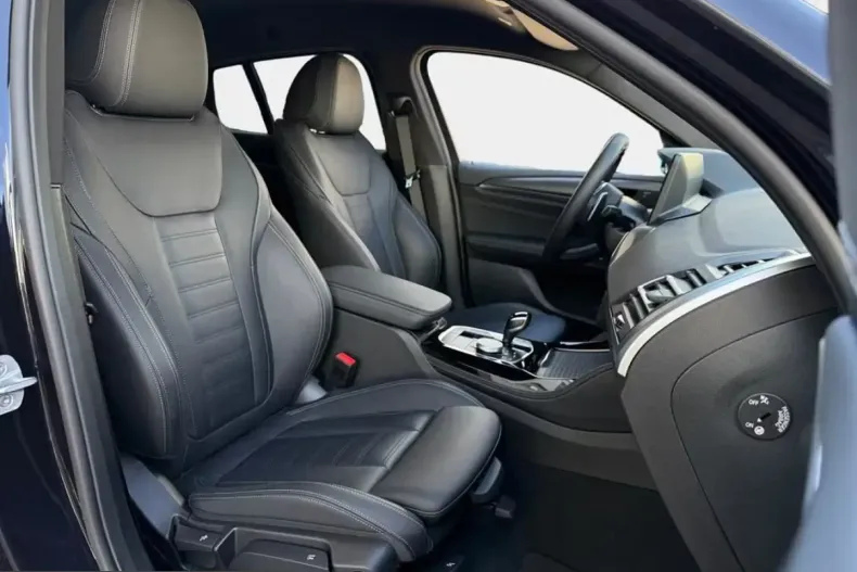 BMW X4 (Seria X) din 2025 cu 23.300 km - oferta BMW216691 - foto 9