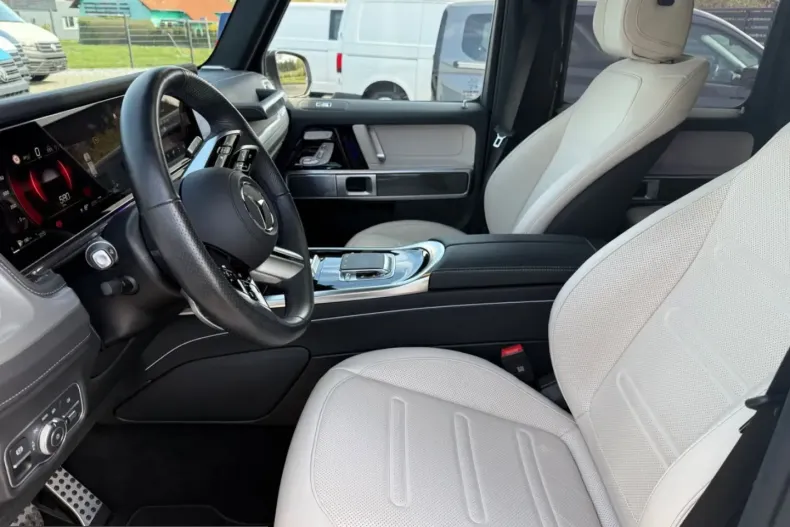 Mercedes-Benz G 450 (Clasa G) din 2024 cu 19.990 km - oferta MER216692 - foto 11