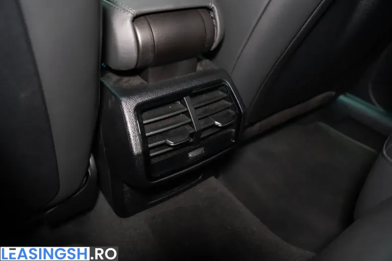 Audi RSQ3 din 2023 cu 60.000 km - oferta AUD216696 - foto 31
