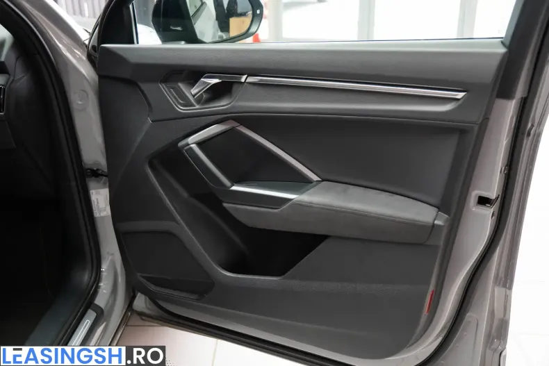 Audi RSQ3 din 2023 cu 60.000 km - oferta AUD216696 - foto 33