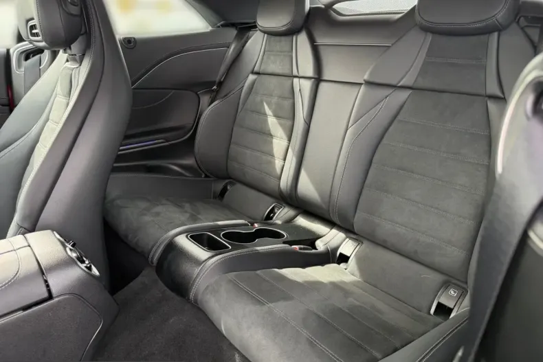 Mercedes-Benz CLE 300 (Clasa CLE) din 2025 cu 12.884 km - oferta MER216697 - foto 15
