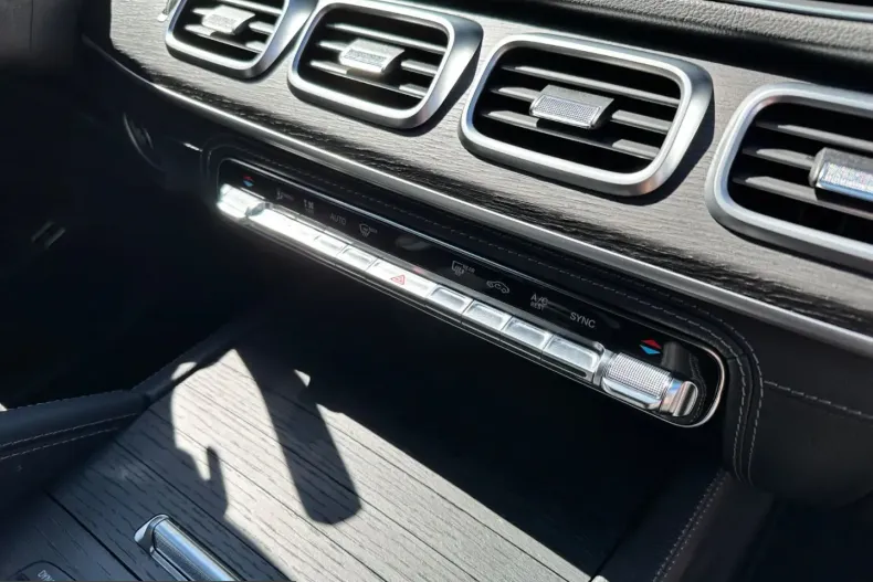 Mercedes-Benz GLE 53 AMG (Clasa GLE) din 2023 cu 50.200 km - oferta MER216708 - foto 21