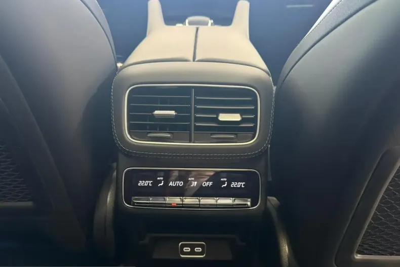 Mercedes-Benz GLE 53 AMG (Clasa GLE) din 2025 cu 15.119 km - oferta MER216709 - foto 22