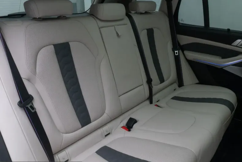 BMW X5 (Seria X) din 2025 cu 10.617 km - oferta BMW216714 - foto 29