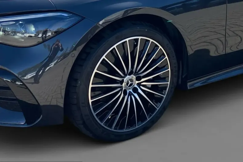 Mercedes-Benz CLE 300 (Clasa CLE) din 2025 cu 13.720 km - oferta MER216716 - foto 11