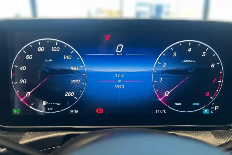 Mercedes-Benz CLE 300 (Clasa CLE) din 2025 cu 5.960 km - oferta MER216719 - foto 9