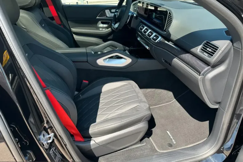 Mercedes-Benz GLE 53 AMG (Clasa GLE) din 2024 cu 29.990 km - oferta MER216725 - foto 11