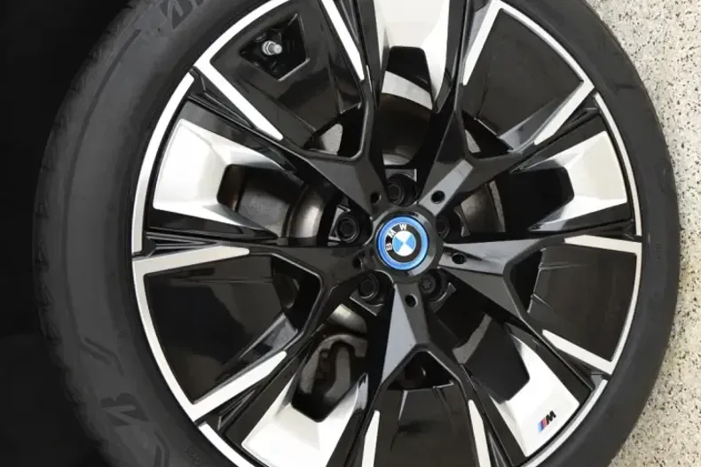 BMW iX3 (Seria X) din 2023 cu 69.500 km - oferta BMW216729 - foto 23