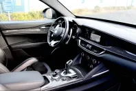 Alfa Romeo Stelvio din 2021 cu 84.000 km - oferta ALF216730 - foto 6