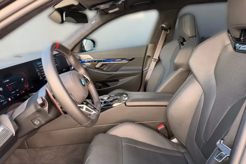 BMW M5 (Seria 5) din 2025 cu 19.900 km - oferta BMW216739 - foto 7