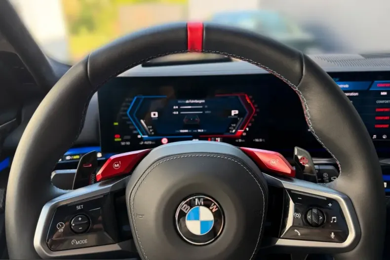 BMW M5 (Seria 5) din 2025 cu 19.900 km - oferta BMW216739 - foto 8