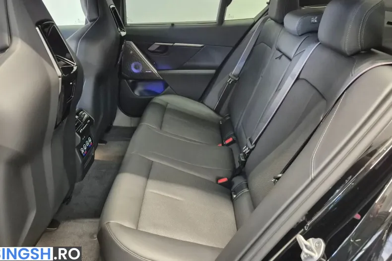 BMW M5 (Seria 5) din 2025 cu 9.500 km - oferta BMW216740 - foto 24