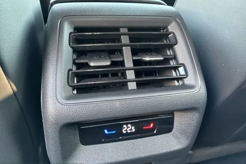Volkswagen Tiguan din 2025 cu 13.000 km - oferta VOL216754 - foto 32