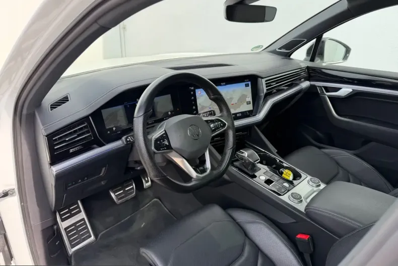 Volkswagen Touareg din 2022 cu 99.800 km - oferta VOL216755 - foto 6