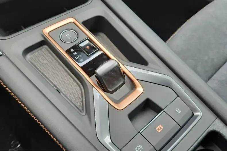 Cupra Formentor din 2025 cu 2.600 km - oferta CUP216758 - foto 29