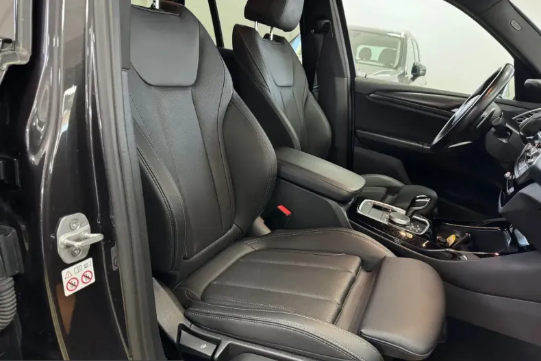 BMW X3 (Seria X) din 2023 cu 115.000 km - oferta BMW216762 - foto 5