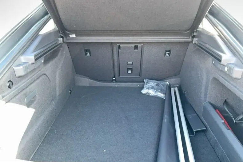 Skoda Superb din 2025 cu 5.000 km - oferta SKO216768 - foto 14