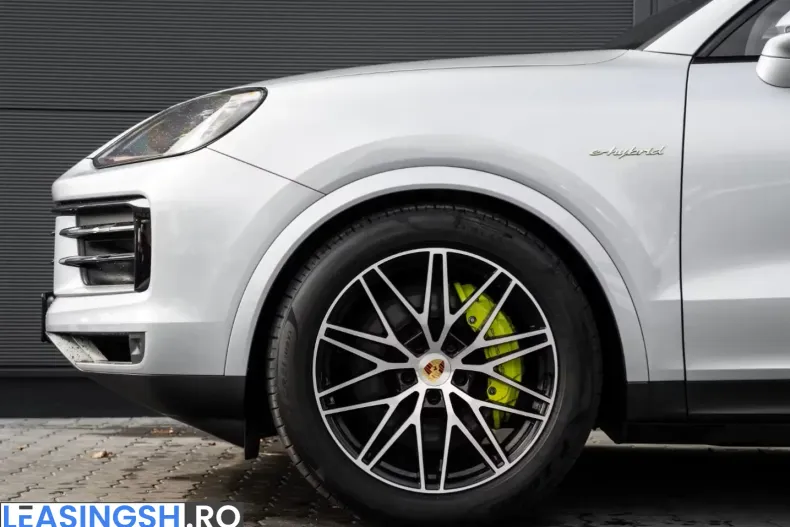 Porsche Cayenne din 2024 cu 27.412 km - oferta POR216775 - foto 8