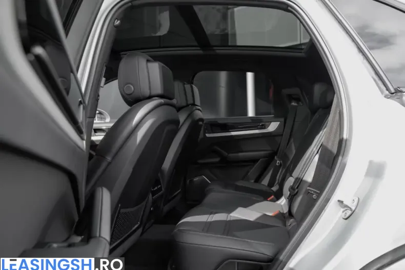 Porsche Cayenne din 2024 cu 27.412 km - oferta POR216775 - foto 17