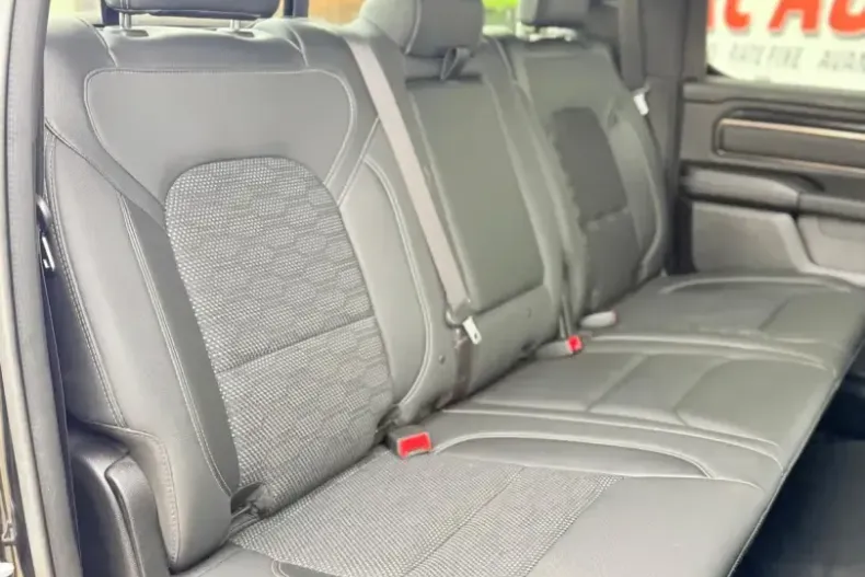 Dodge RAM din 2022 cu 98.000 km - oferta DOD216776 - foto 16