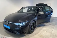 Volkswagen Golf din 2022 cu 43.818 km - oferta VOL216780 - foto 2