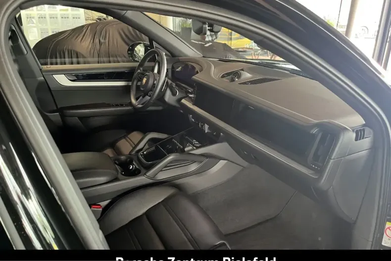 Porsche Cayenne din 2024 cu 18.900 km - oferta POR216783 - foto 17