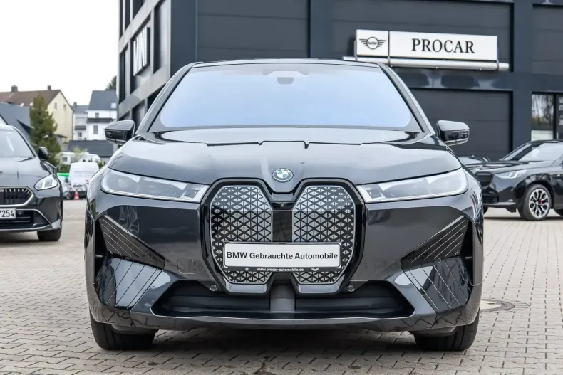 BMW iX din 2025 cu 18.270 km - oferta BMW216785 - foto 8
