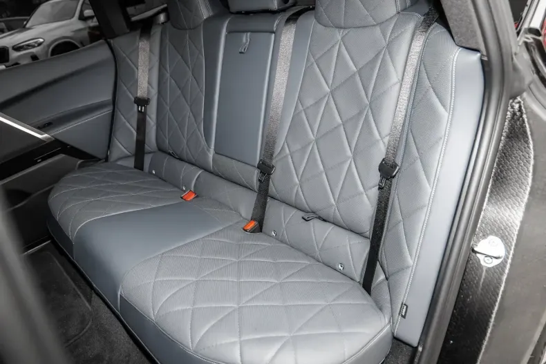 BMW iX din 2025 cu 18.270 km - oferta BMW216785 - foto 19