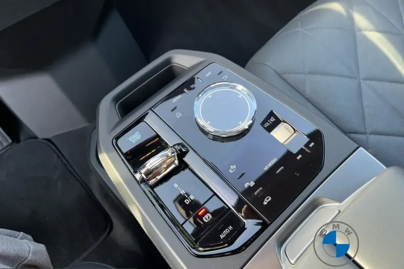 BMW iX din 2025 cu 16.348 km - oferta BMW216786 - foto 13