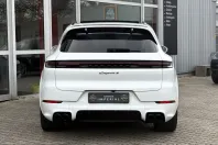 Porsche Cayenne din 2024 cu 13.410 km - oferta POR216787 - foto 5