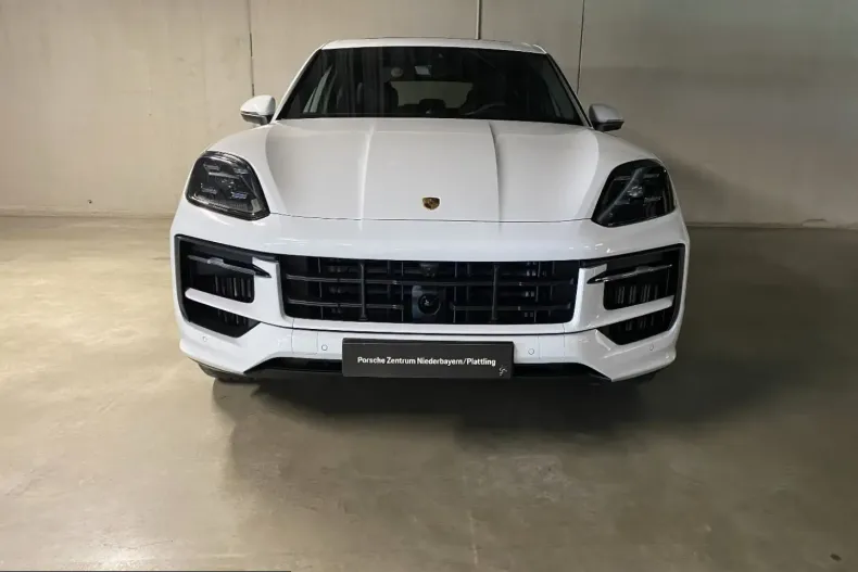 Porsche Cayenne din 2025 cu 13.900 km - oferta POR216792 - foto 4