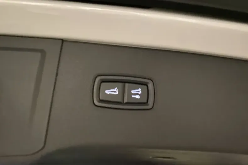Porsche Cayenne din 2025 cu 13.900 km - oferta POR216792 - foto 13